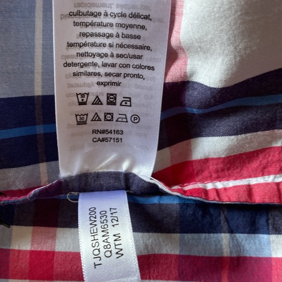 TOMMY HILFINGER BLOUSE SIZE L. - Picture 10 of 11